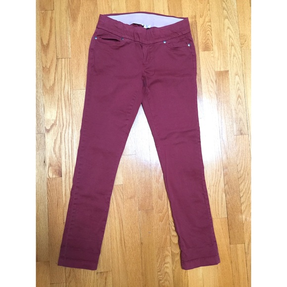 Aventura Tibetan Red Liz Jeggings - Picture 3 of 4